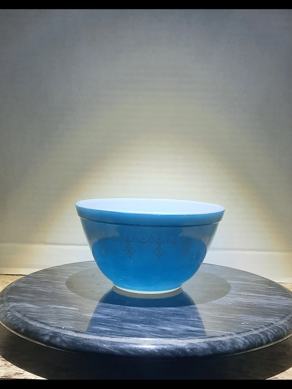 Pyrex Blue Garland Snowflake Mixing Bowl Set